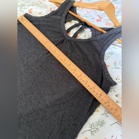 Prana grey waffle tank size small cut out back cotton hemp blend - Picture 6 of 9